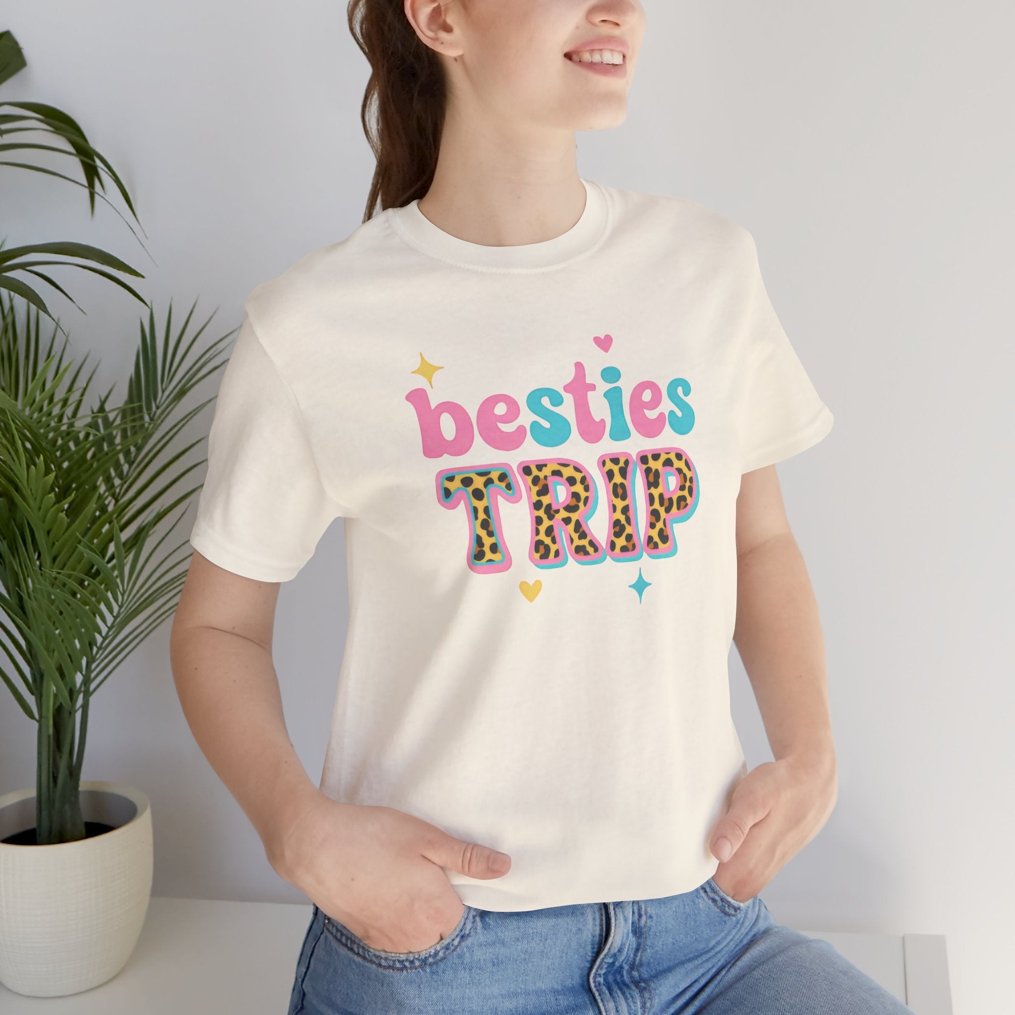 Bring your Besties Short Sleeve Tee