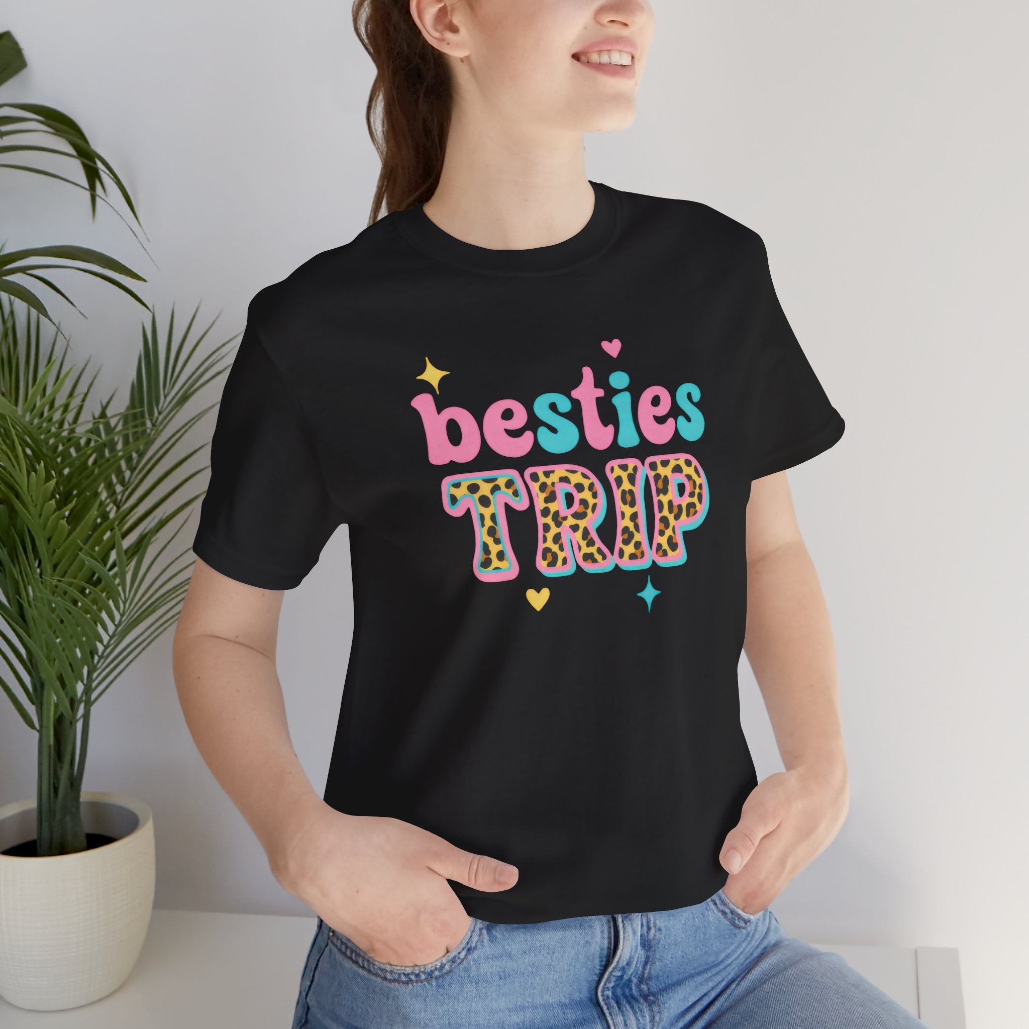 Bring your Besties Short Sleeve Tee