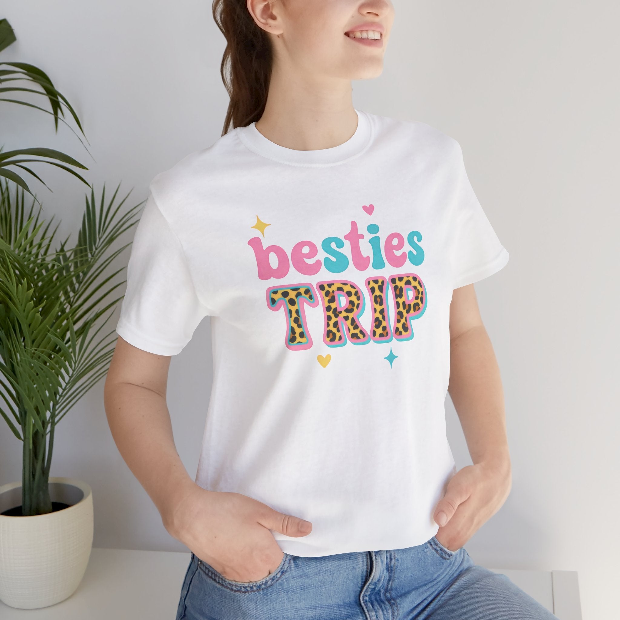 Bring your Besties Short Sleeve Tee